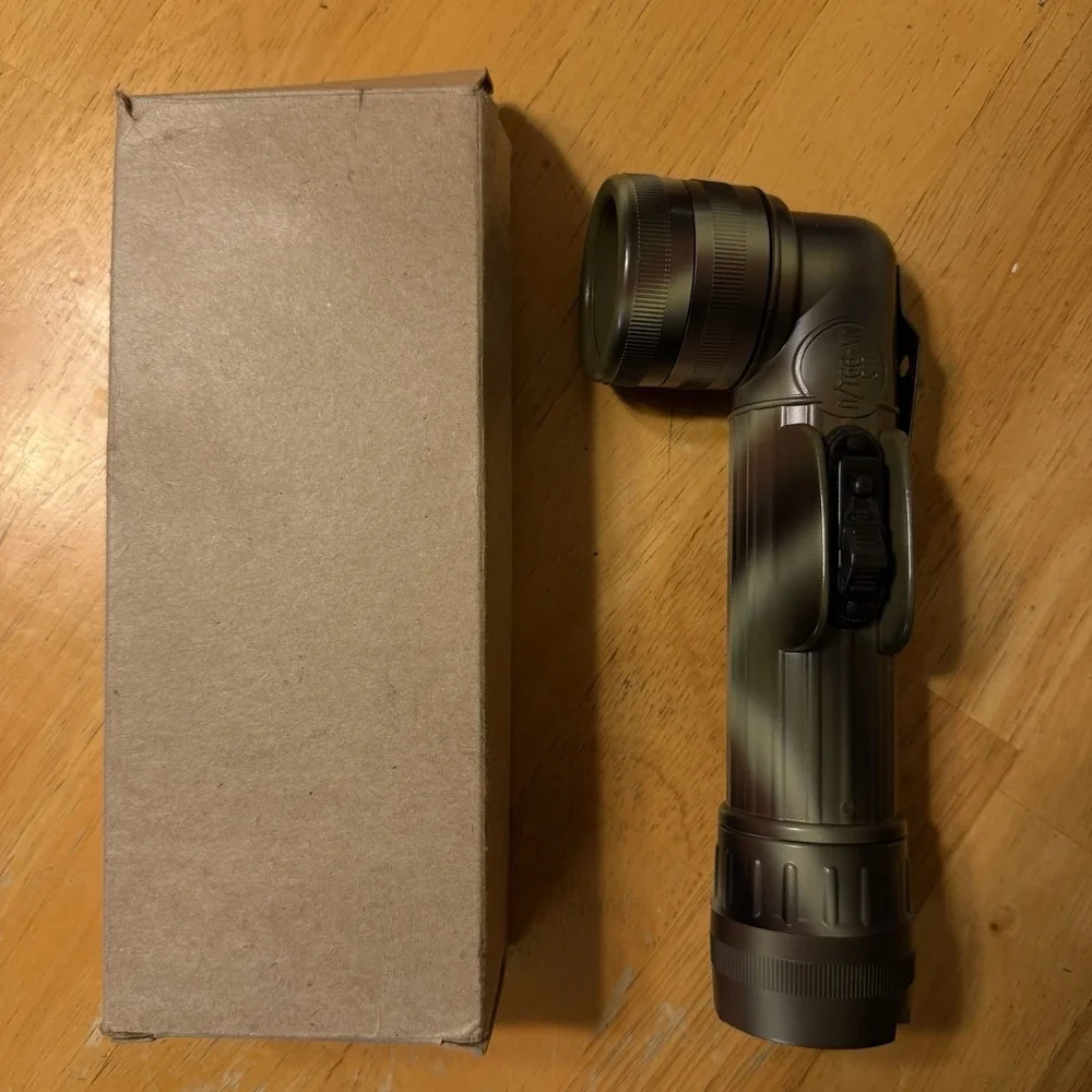 US Army USGI GT MX-991/U Camouflage Flashlight Right Angle 9